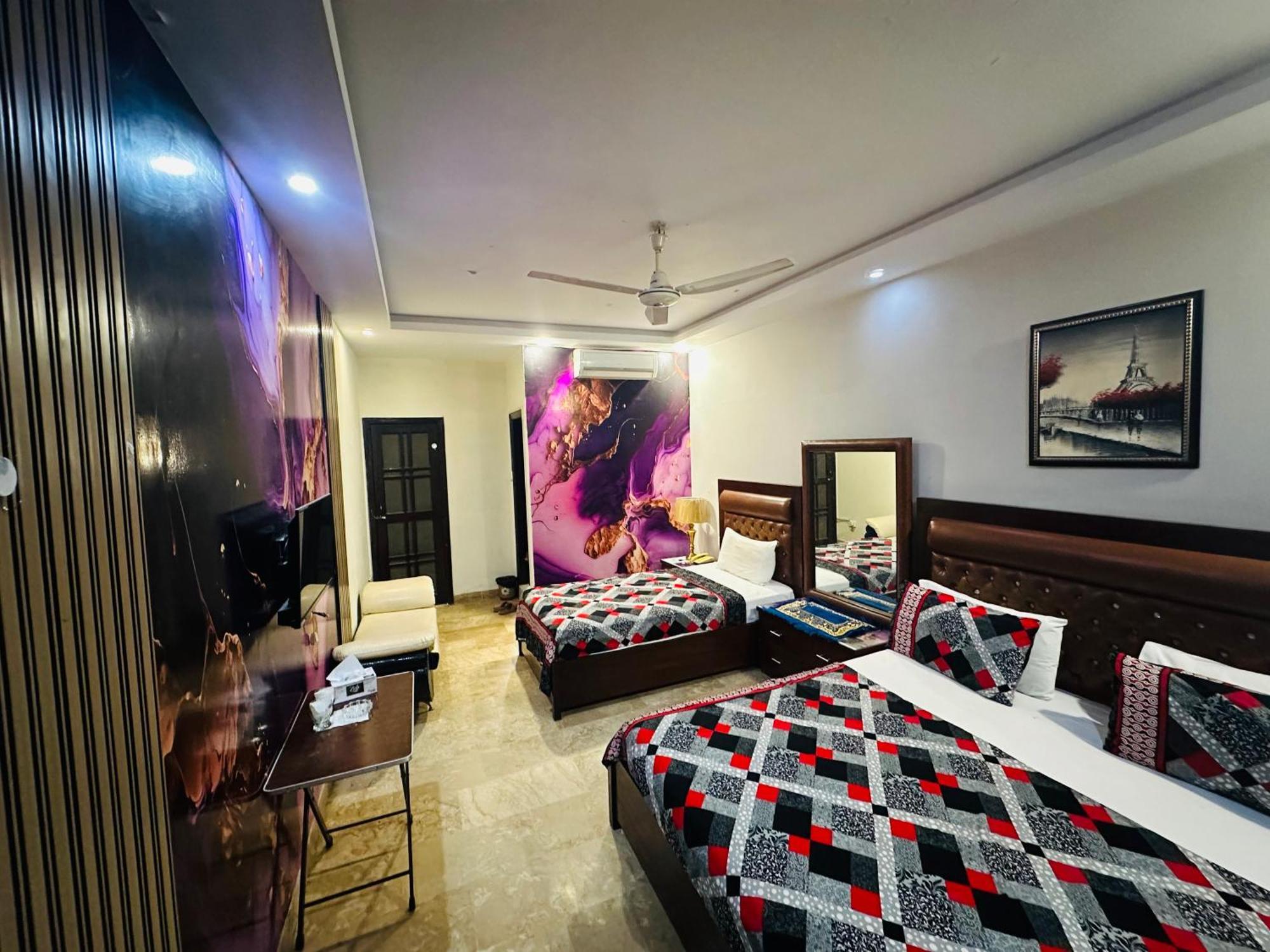 Seaview Lodge Guest House Karachi Esterno foto