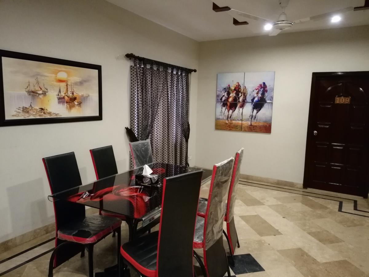 Seaview Lodge Guest House Karachi Esterno foto