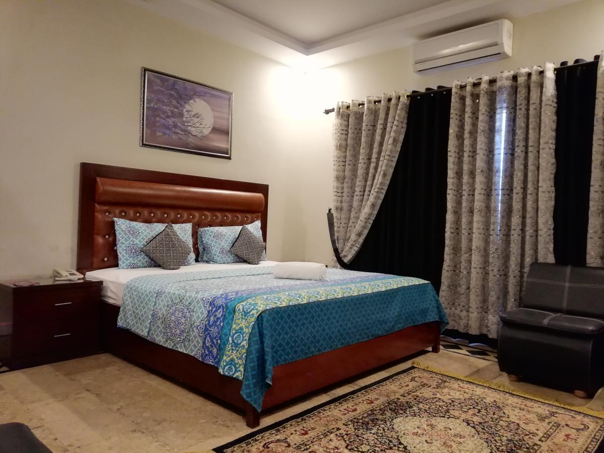 Seaview Lodge Guest House Karachi Esterno foto